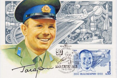 Gagarin možná nebyl prvním člověkem ve vesmíru. Ve hře je i jiný sovětský kosmonaut, který měl skončit v zapomnění