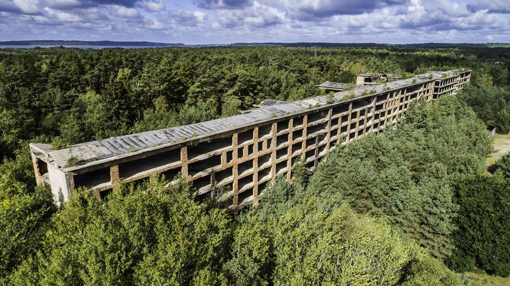 Opuštěný nacistický hotel duchů se konečně po více jak osmdesáti letech probouzí k životu