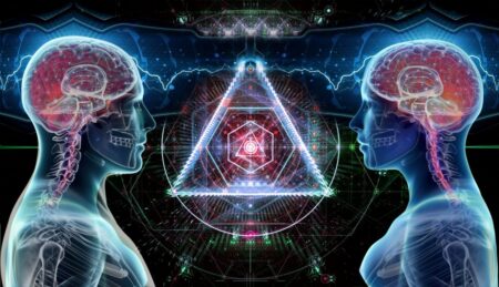 Mikroskopický senzor vpíchnutý pomocí injekce umí číst naše myšlenky. Dostaneme jednou čip do mozku?