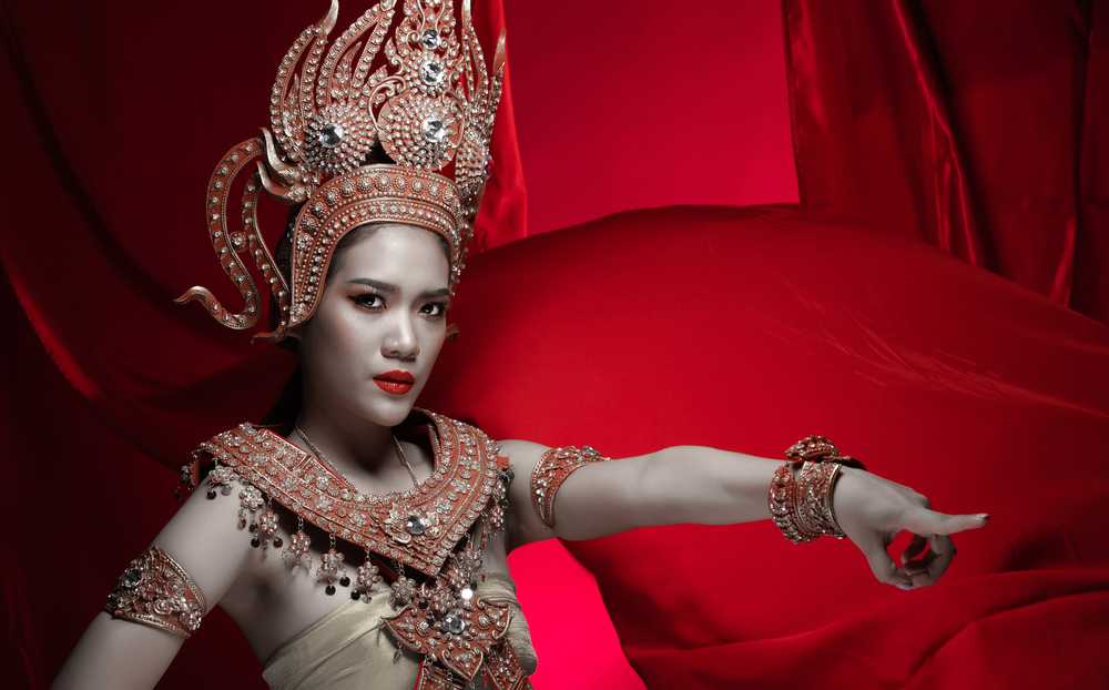 Království žen: Zde vládnou dámy, muži nemají práva a jsou zde jen pro jejich potěšení