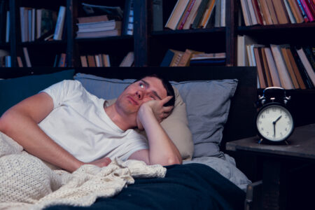 Nikdy nechoďte spát naštvaní. Pokud s vámi při usínání cloumá vztek, likvidujete své zdraví. Dopady jsou devastující