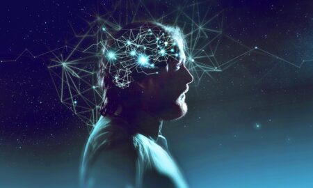 Lidský mozek vypadá a funguje jako vesmír. Historický objev nedá badatelům spát. Jak je to vůbec možné a co to pro lidstvo znamená?