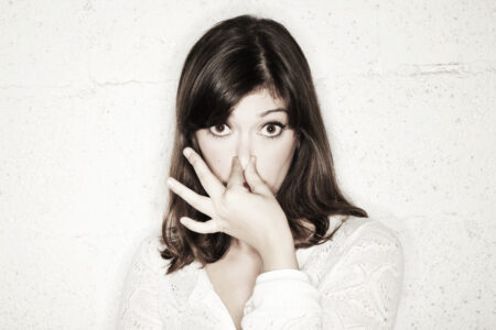 Tvorba plynů v těle je zcela přirozený proces doprovázející funkční zažívání. Co kdybychom je ale zkoušeli pořád zadržovat?