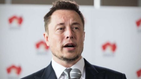 Elon Musk varuje před umělou inteligencí, a dokonce ji označil za „největší riziko pro lidskou civilizaci“. I její zakladatel z ní má strach