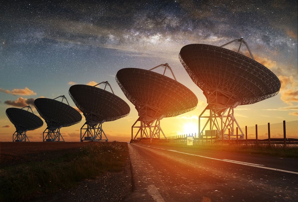 Jen kousek od naší planety se objevil záhadný objekt. Astronomové dosud nespatřili nic podobného