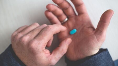 Viagru můžete dát i psovi. Avšak v tomto případě je záměrem pomoc s poruchou příjmu potravy