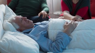 Vědci podložili fakt, že si člověk svou smrt uvědomuje. Navíc zjistili, že po smrti díky jednomu smyslu ještě vnímá