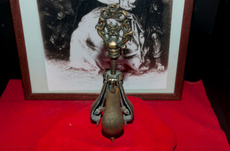 „Hruška utrpení“. Krutý mučicí nástroj, který donutil přiznat se každého jedince – ze zoufalství i k tomu, co neudělal