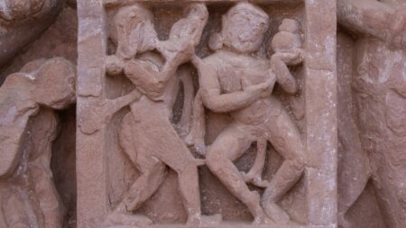 Zvířecí střívka a suchý chléb. Takový byl sex ve středověku – církev mu určila jasná pravidla a hranice