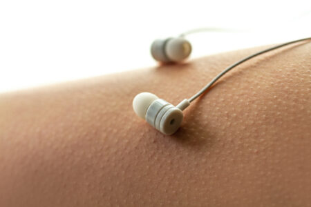 „Pokud vám při poslechu hudby naskakuje husí kůže, je váš mozek výjimečný,“ tvrdí vědci