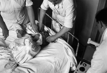 Duplessisovi sirotci – otřesná kauza byznysu s dětským utrpením: Pokusy, mučení, sebevraždy a prodej mrtvol za pár stovek