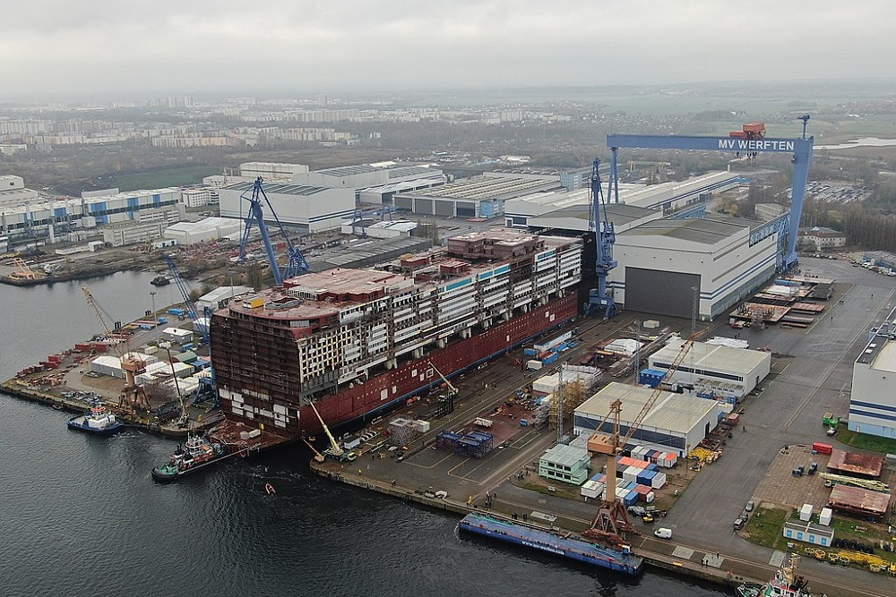 Obří výletní loď ještě před svým dokončením míří do šrotu. Na palubě měla hostit neuvěřitelných 9 tisíc cestujících