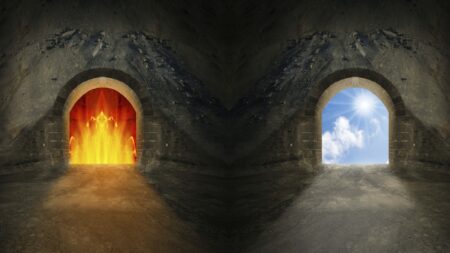 Co když opravdu existuje posmrtný život? Světem koluje i teorie, že smrt je pouhým výplodem fantazie a ve skutečnosti nikdy neumřeme