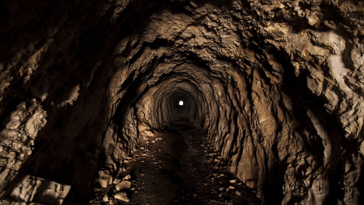 Starověké superdálnice: Masivní podzemní tunely staré 12 000 let najdete po celé Evropě od Skotska po Turecko