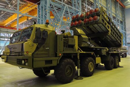 S-350 by si možná mohl poradit se střelami z HIMARS. Ovšem Rusko má těchto systémů nejspíše jen hrstku