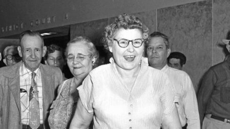 Hledání pravé lásky může mít kruté následky. „Smějící se Stařenka“ na této cestě zabila hned několik lidí