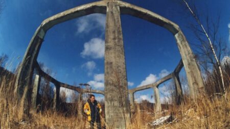 Tajná zbraň nacistů: Smrtící zvon měl sloužit k antigravitaci či ohýbat čas. Testoval se kousek od českých hranic