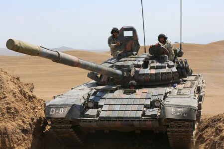 Modernizované polské T-72M1R si Ukrajinci ještě vylepšili. Využili technologii z Česka