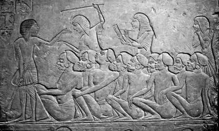 Otrokům vypalovali cejch, měli ale možnost stát se svobodnými občany: Jak to chodilo ve starověkém Egyptě