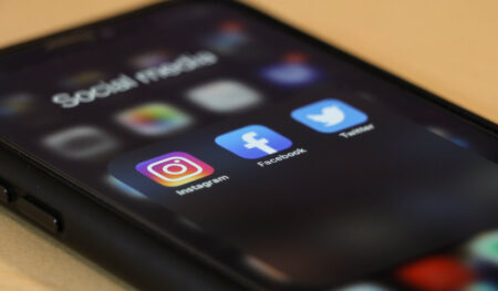 Bez peněz na ni nelez: Lidé zuří, slavná sociální síť bude zpoplatněna. Používáte je také?