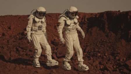 Odvážné výroky dvou astronautů: Jeden z nich viděl UFO na vlastní oči, druhý si je jistý, že jsme potomky mimozemšťanů