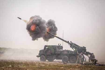 Houfnice CAESAR ukazují na Ukrajině svoji sílu. Česká armáda se jich rozhodla objednat více, než původně chtěla