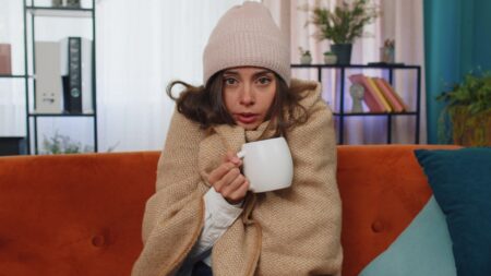 Proč je ženám pořád zima? Pro zimomřivost je více předpokladů, problém spočívá v hormonech