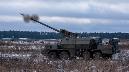 Slovenská samohybná houfnice Zuzana 2 navázala na československou DANA. Ukrajina jich teď chce dalších 11