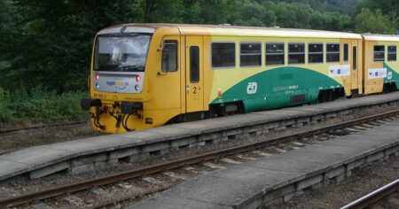 Nejmodernější i bláznivé modely vlaků: Třetí říše stavěla giganty, v roce 1930 vzešel prototyp „vlakoletadla“