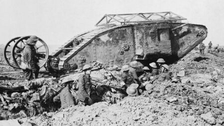 Vynalezl tank, ten pak změnil 1. světovou válku: Trvalo rok, než se ho vojáci naučili používat