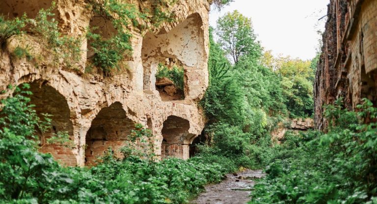 ruiny starověkého města