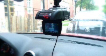 Pozor: Používáte autokameru? Budete mít co dočinění s policií