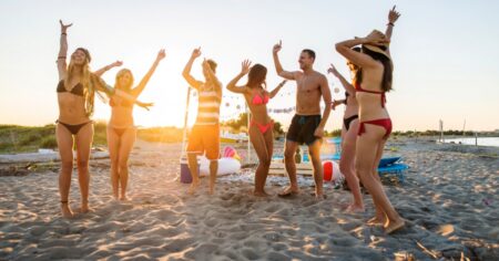 Tohle nedokázal skoro nikdo: Najít kraba na fotografii z pláže je prostě nesplnitelný úkol