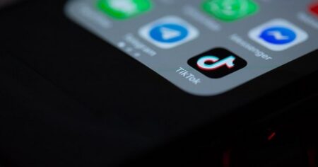 Sociální síť z pekla: Další stát doporučil její odstranění, vy byste měli udělat to samé