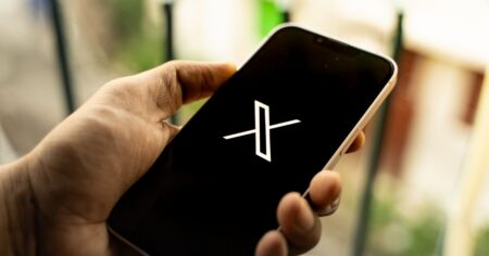 Máme smůlu: Za sociální sítě se bude platit, na některé se už zadarmo ani nepřihlásíme