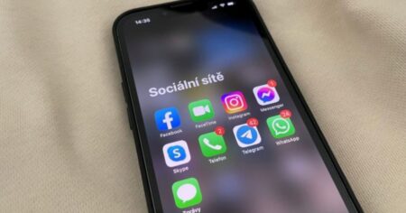 Oblíbená sociální síť nás oškube až na kost: Za její užívání zaplatíme všichni 3720 Kč, bez výjimky