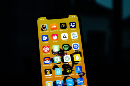 Nejoblíbenější aplikace Čechů přichází se novinkou: Brzy z vás vyždímá úplně všechny peníze. Připravte se