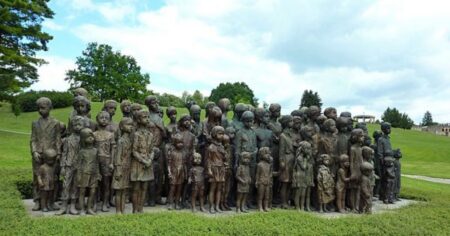 Utrpení a muka: Od vyhlazení obce Lidice uběhlo 81 let, z dochovaných svědectví dodnes mrazí