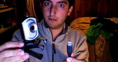 Češi přijdou o veškerou svobodu: Každý den nás budou špehovat a my s tím neuděláme vůbec nic