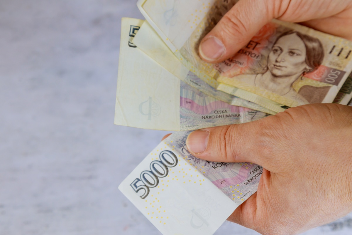 Máte tohoto mobilního operátora? Máte nárok na 10 000 Kč, rychle si to zkontrolujte