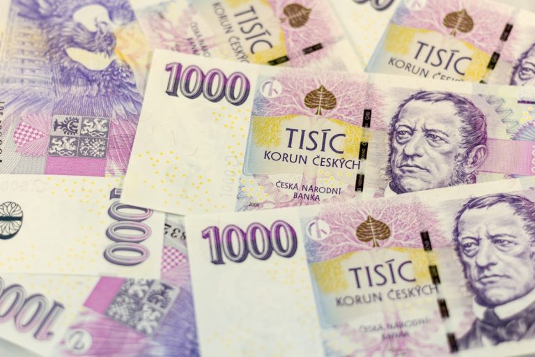 České peníze