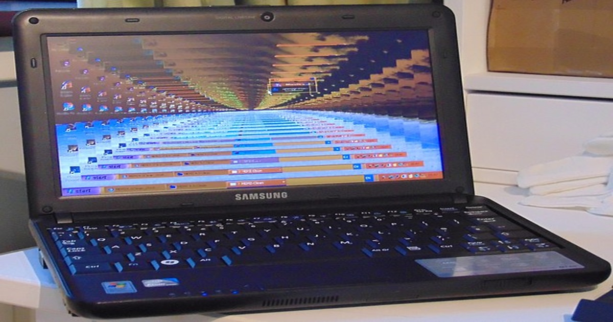 Varování: V ČR se šíří nový virus. Krade data, která o vás zjistí úplně všechno. V telefonu ho má spousta lidí, možná i vy