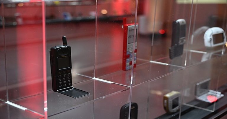 používání mobilního telefonu