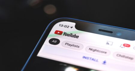 Buď zaplatíte 3 600 Kč nebo smolík: Youtube má nová pravidla. Kdo peníze neodevzdá, už si žádné video nikdy nepustí