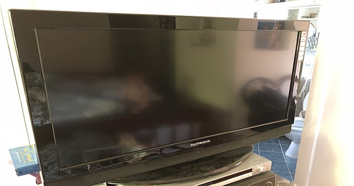 Je vymalováno: Koncesionářské poplatky teď bude platit úplně každý, kdo má doma internet