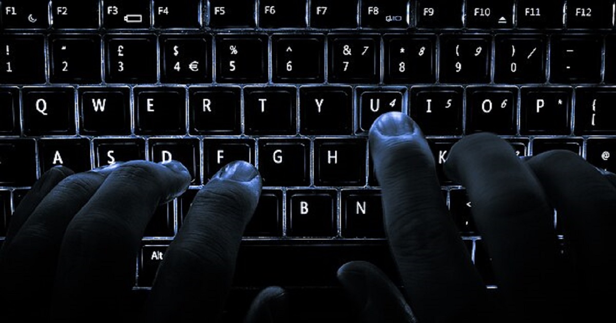 Nakupujete na Bazoši nebo Sbazaru? Ani nemrknete a můžete kvůli tomu přijít o 100 000 Kč