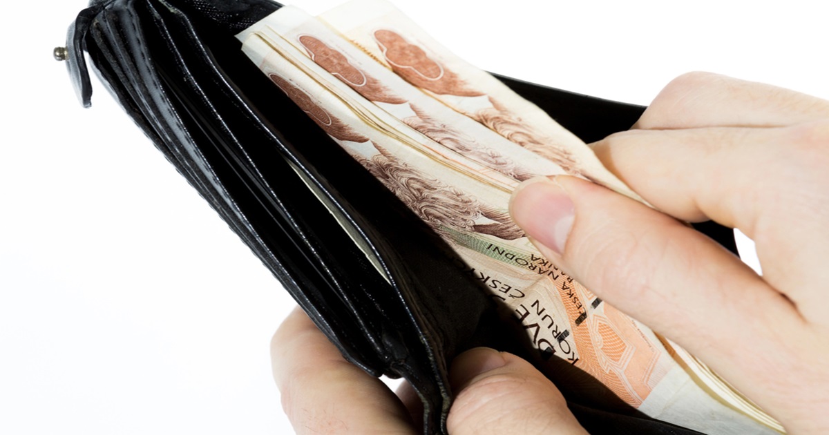 E-shop, na kterém denně nakupuje spousta lidí, okrádá své zákazníky: Jedno kliknutí a úspory letí ven z okna