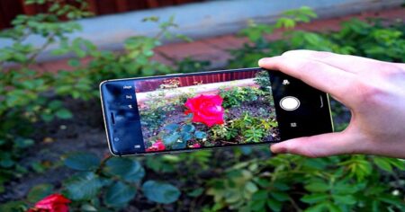 Nečekaný poplatek pro majitele Android telefonů: Za fotografování si budou muset připlatit 5 000 Kč