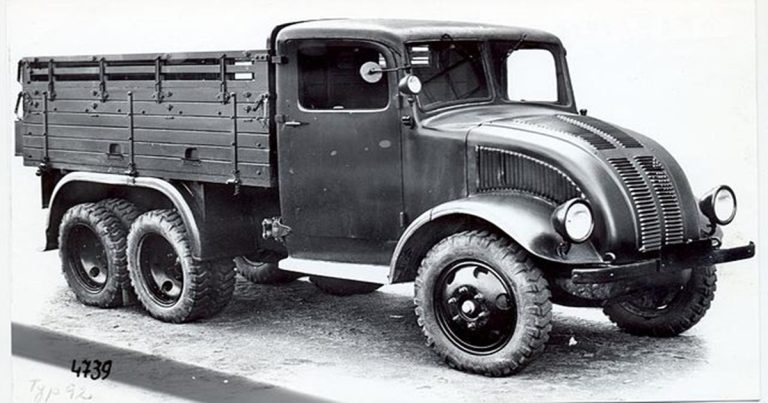 československou hračku