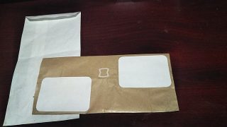 Staré poštovní známky, obaly a jízdní řady vám vynesou až 40 000 Kč. Alespoň jedna z těchto věcí se doma válí každému